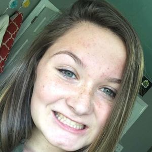 Meet your Posher, Karlie